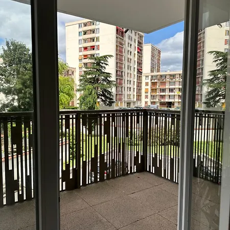 Apartament Spacieux A 30mn De Paris Au Pied De La Gare